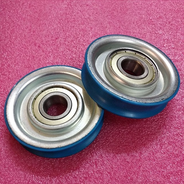 Ролик дверей кабины D-85 мм (аналог FOA2215Z720)