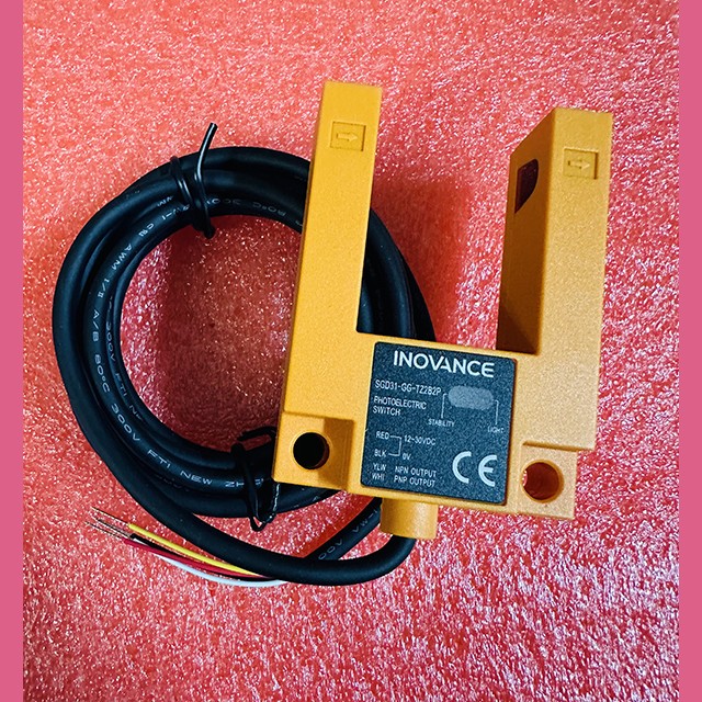 Датчик фотоэлектрический SGD31-GG-TZ2B2P