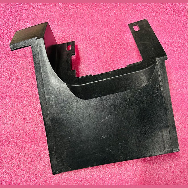 Панель фронтальная (обрамление) устья поручня левая 506NCE/606NCT GAB438BNX4 Otis