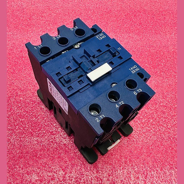 Контактор 220В 40А ПМЛ-3160-40А-220AC-УХЛ4-Б-КЭАЗ