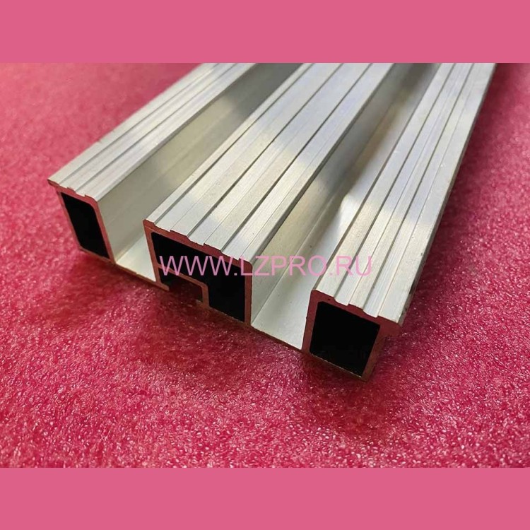 Порог ДК PRIMA-S TLD OP700 LH L-1095 мм ZAA280BR11 Otis