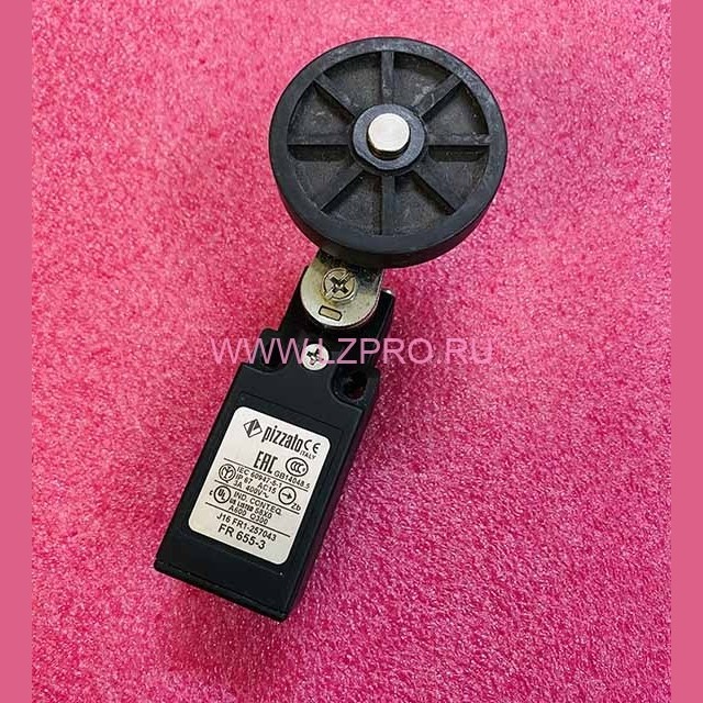 Выключатель конечный (концевой) FR 655-3 Pizzato Italy