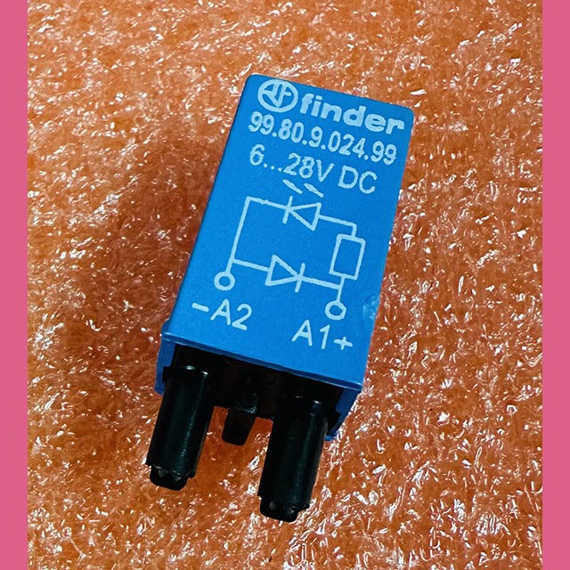 Модуль индикации и защиты 6...28VDC 99.80.9.024.99 Finder