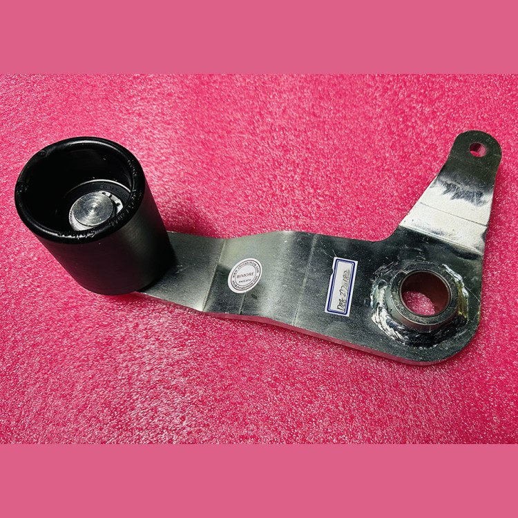 Ролик 20мм прижимной поручня изогнутый левый DEE2720182 Kone