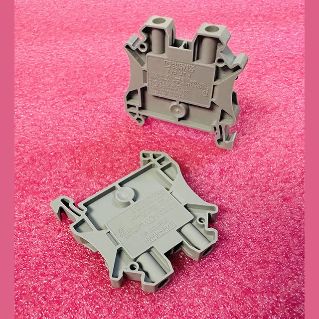 Клемма винтовая 2-х проводная 1000V 4mm2 IEC 60947-7-1 Typ UT4 PHOENIX CONTACT