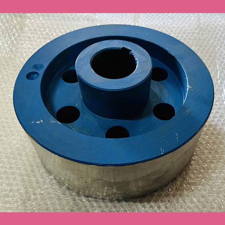 Полумуфта тормозная D=300мм d=65мм L=145мм 6 пальцев 404Н.22.00.004 МЛЗ