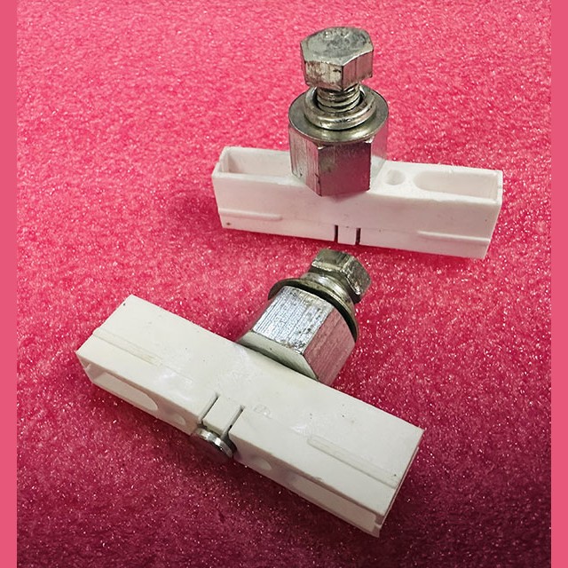 Башмак двери в сборе Varidor 10/30 962142 Schindler