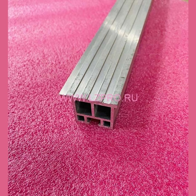 Порожек OP-700 ZAA280AR2