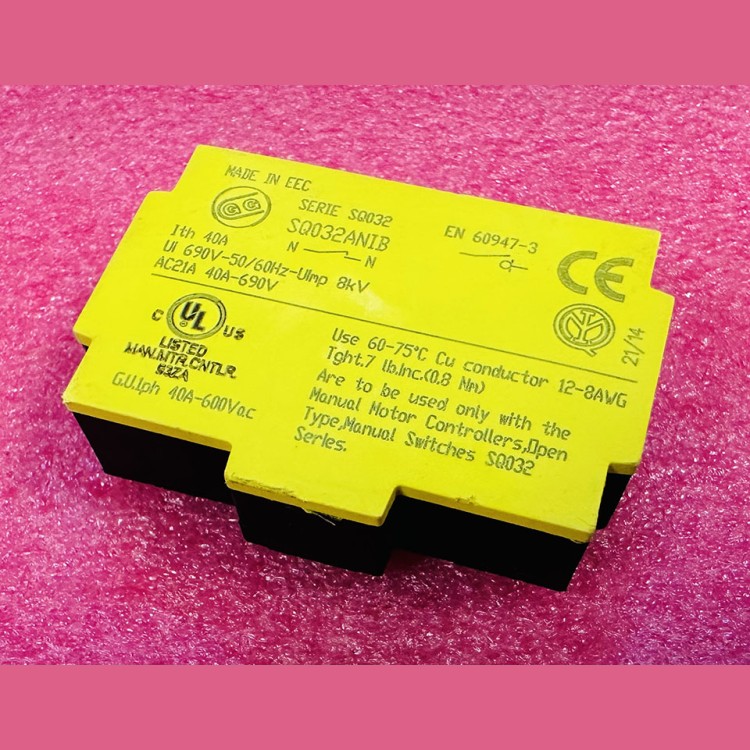 Блок дополнительного полюса 1NC SQ032ANIB Giovenzana