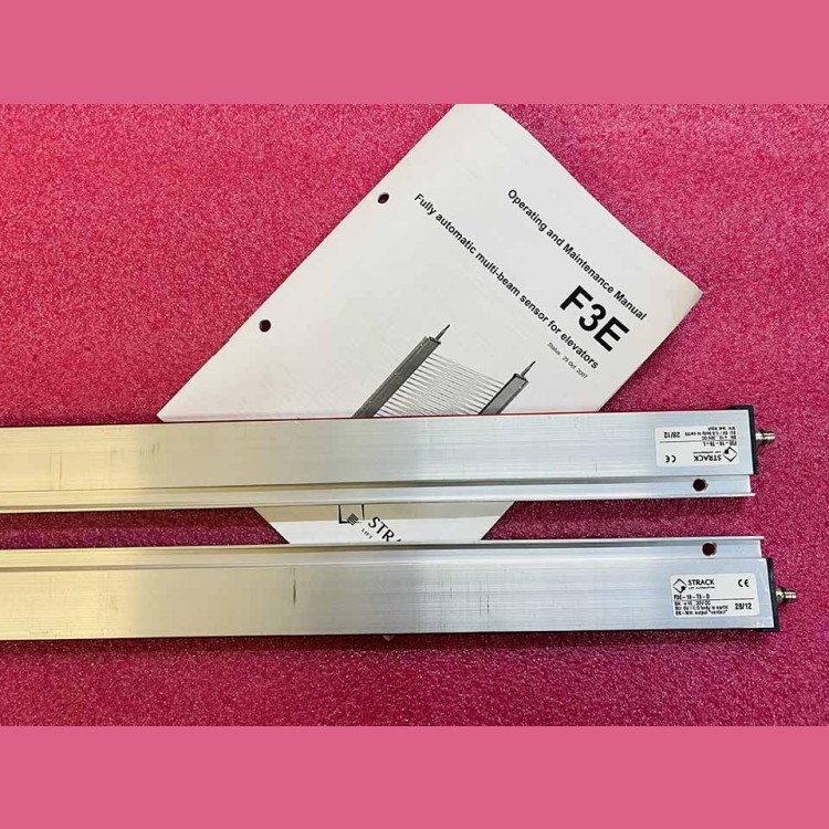 Световые шторы F3E-16-T6 STRACK