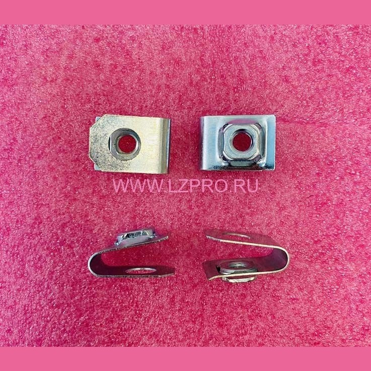 Крепежная скоба с резьбой М6 для резиновой вставки устья поручня Otis