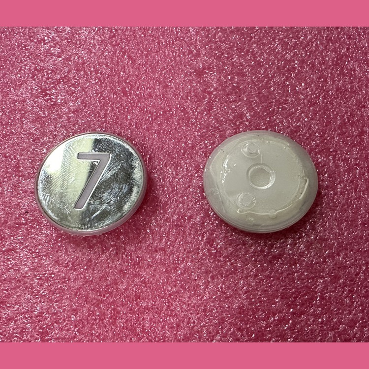 Нажимной элемент (толкатель) белый полированный "7" Kone