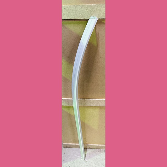 Направляющая поручня алюминиевая (изогнутая, возврат. ход, нижняя площадка, 35гр. 2 гор.ступ.) L=1191 мм GAA402BLZ2 Otis