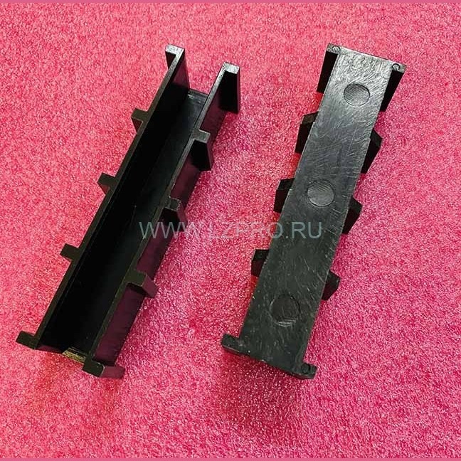 Вкладыш башмака T-16 мм L-130 мм с рёбрами KM850220G01 KM901631H16 Kone