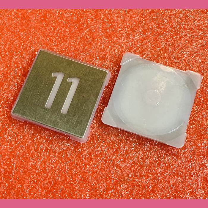 Нажимной элемент кнопки приказа "11" KM857811G011 Kone