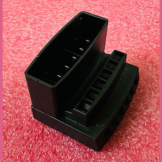 Разъем A0225 SUPU (штеккер 6-конт., 0,08 - 2,5 мм2, 10А, черный, аналог 730-116)