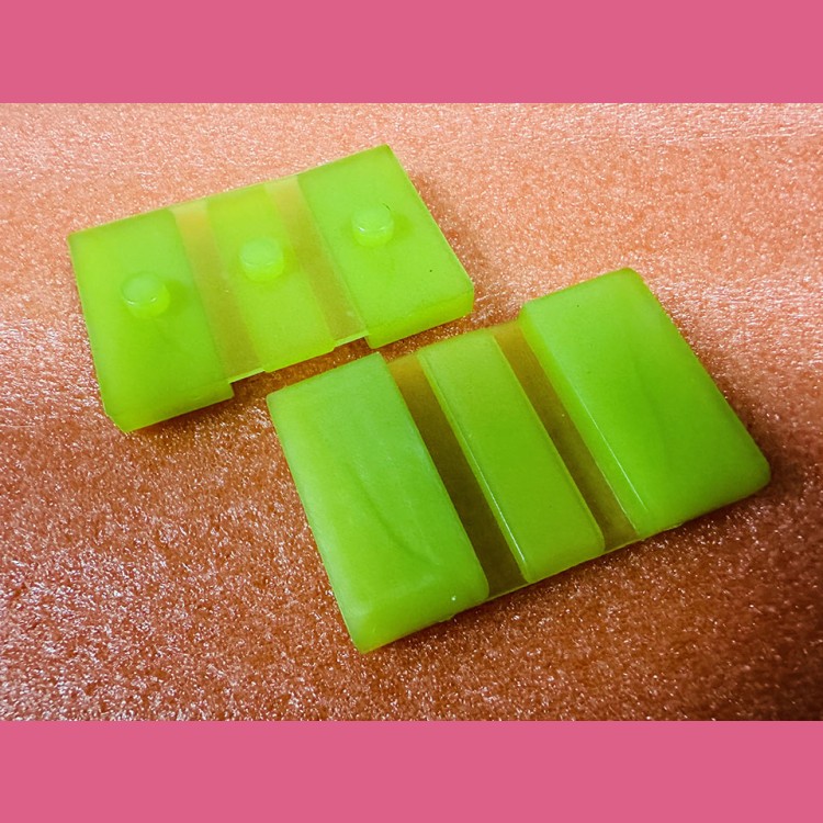 Вкладыш 9мм башмака L=48мм W=24мм H=28мм Thyssen