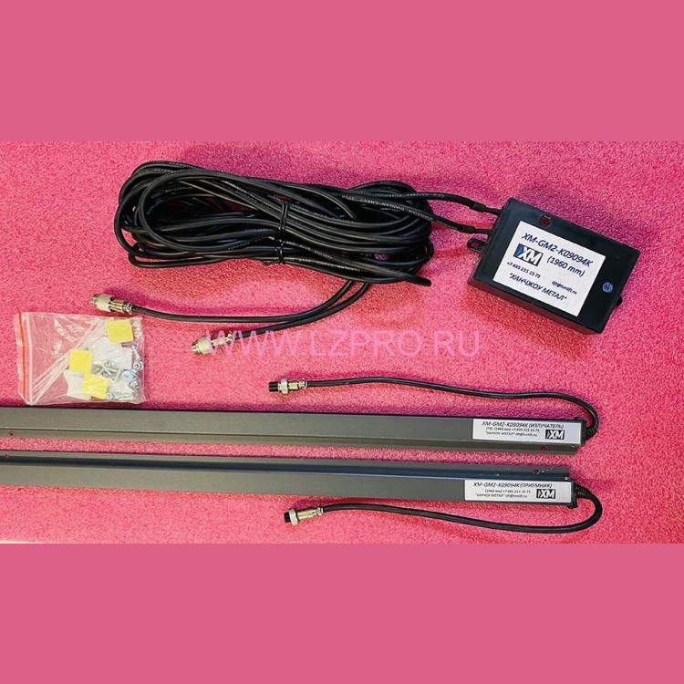 Фотозавеса L-1960 мм в комплекте с блоком питания и установочными кронштейнами XM-GM2-K09094K