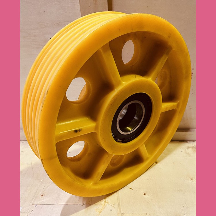 Отводной блок полиамид 400x5x10 вал d=70мм, ширина L=95мм, Z1A263T1 DAA495P1 (Пр-во Китай) Otis