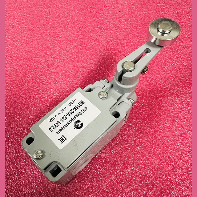 Выключатель путевой ВП15К21А231-54У2.8