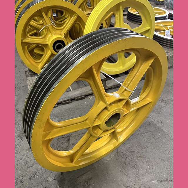 Шкив канатоведущий ZAA260A3 620х4х10,5 13VTR