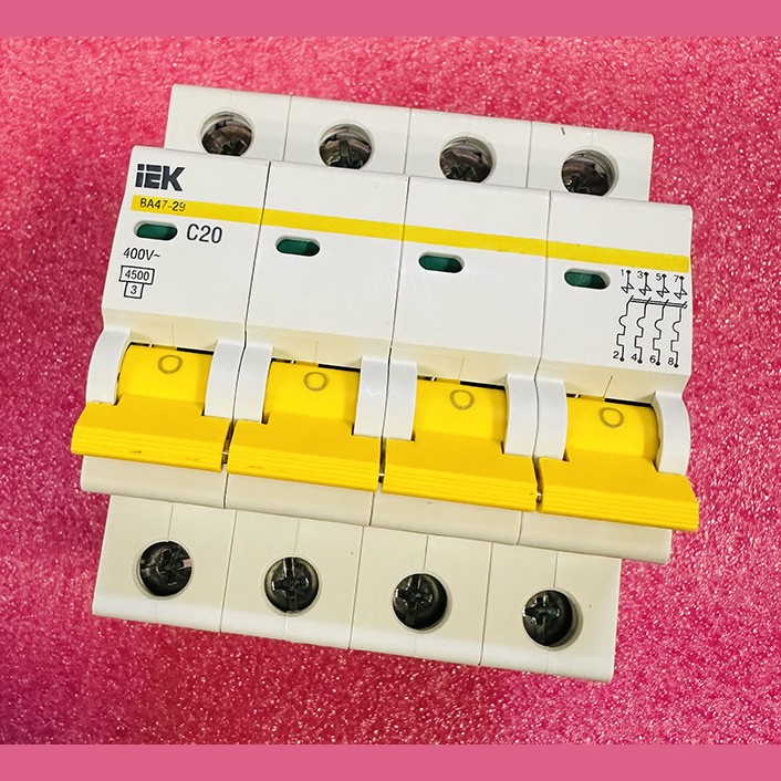 Выключатель автоматический ВА47-29 4Р 20А 4,5кА C iEK