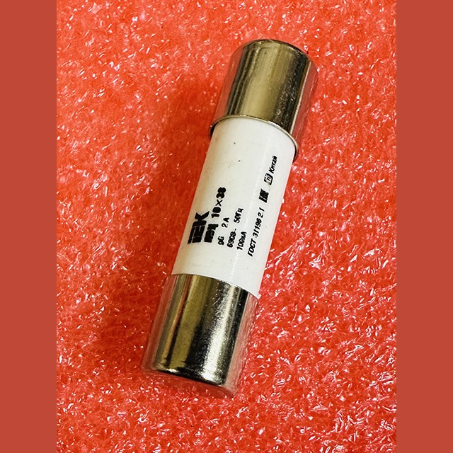 Плавкая вставка (предохраниель) 10x38mm керамический 2А ПВЦ iEK