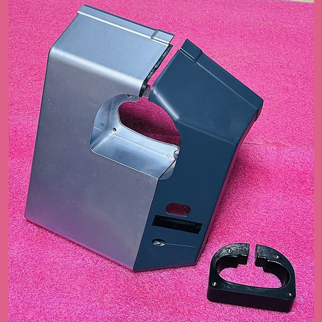 Устье поручня эскалатора левое Hyundai