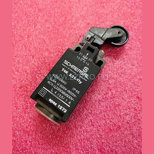 Концевой выключатель T4K 231-11Y, самовозвратный, без щелчка, 1НО+1НЗ, SCHMERSAL