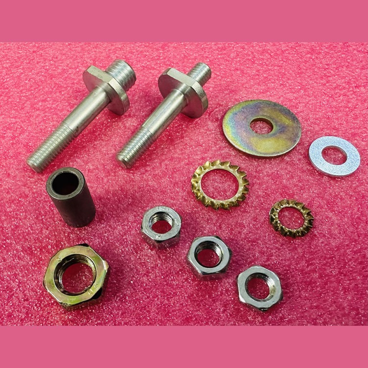 Комплект (втулка, оси, крепеж) привода дверей 9550 F0A2215Z775 Otis