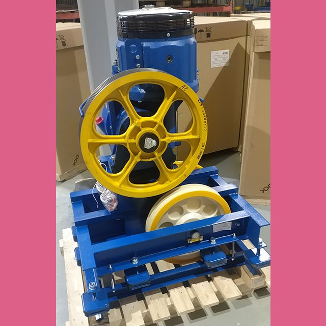 Лебедка 13 VTR-M ZAA9676B12